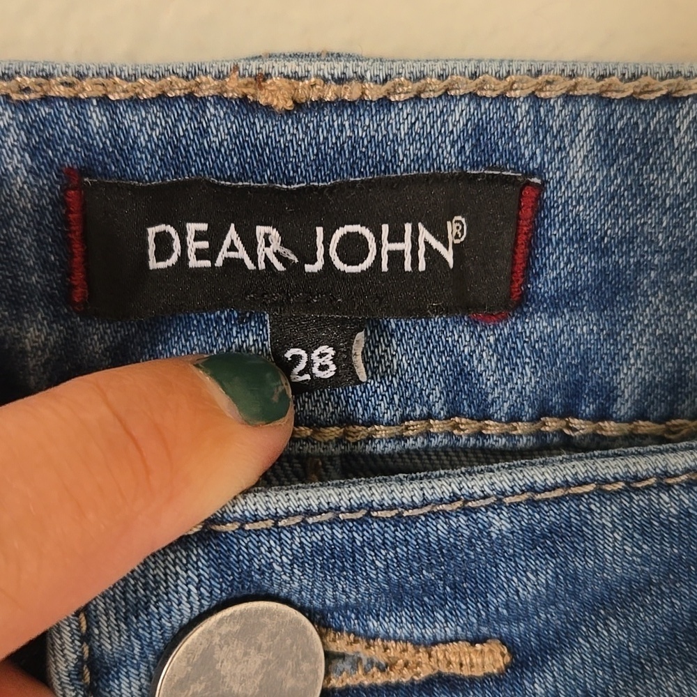 Dear John | 5" Denim Shorts Size 28 - Picture 4 of 5